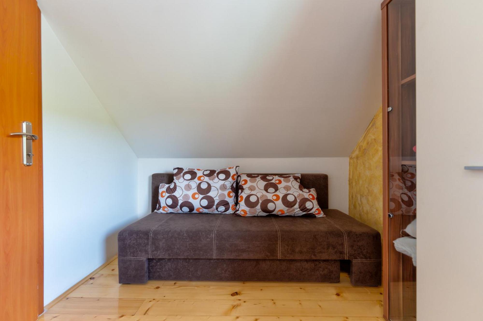 Deniri Villa *